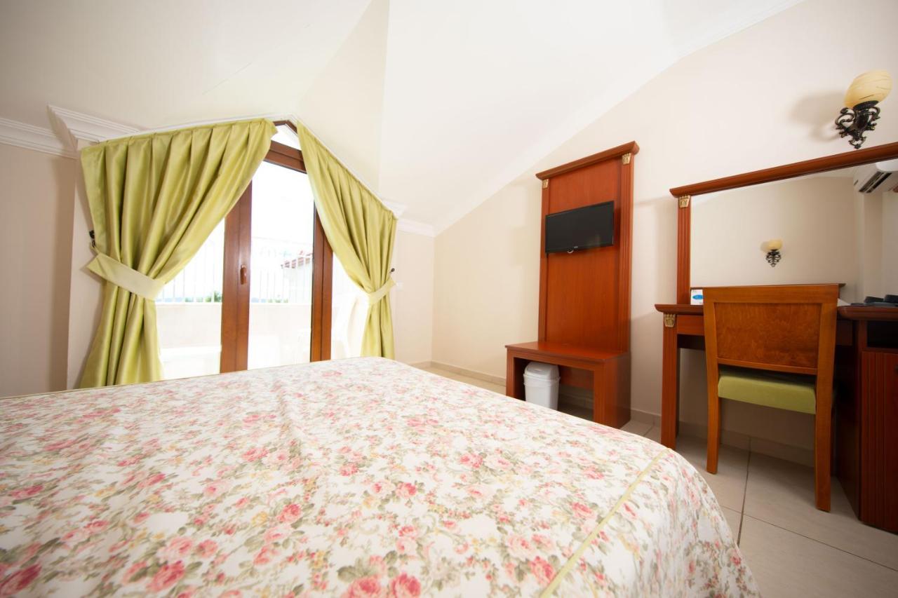 Yel Holiday Resort โอลลุนเดนิซ ภายนอก รูปภาพ