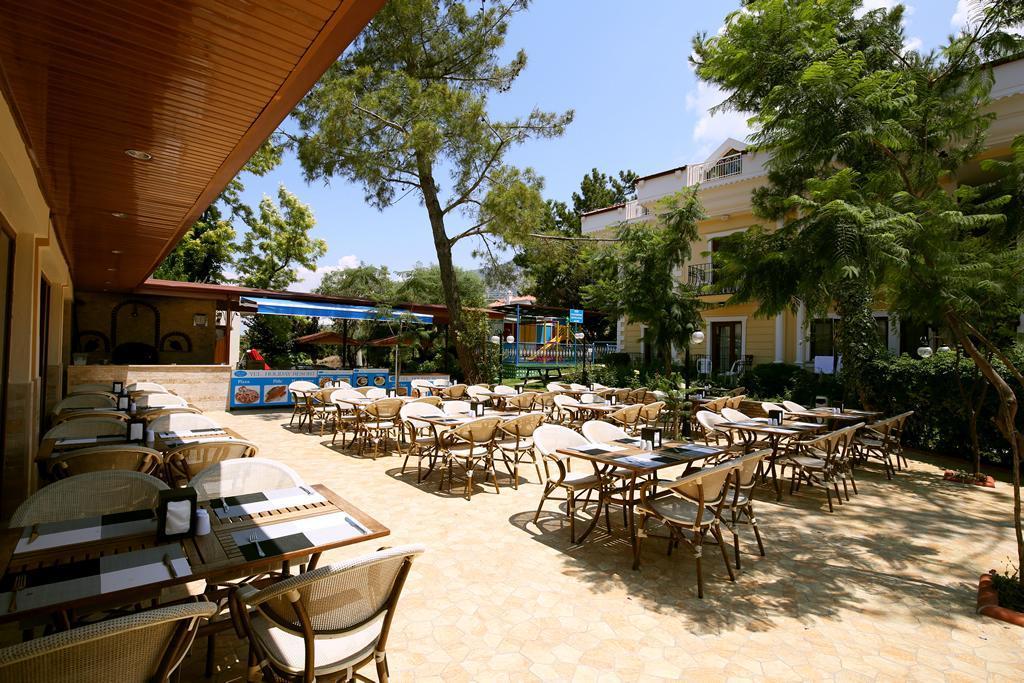 Yel Holiday Resort โอลลุนเดนิซ ภายนอก รูปภาพ