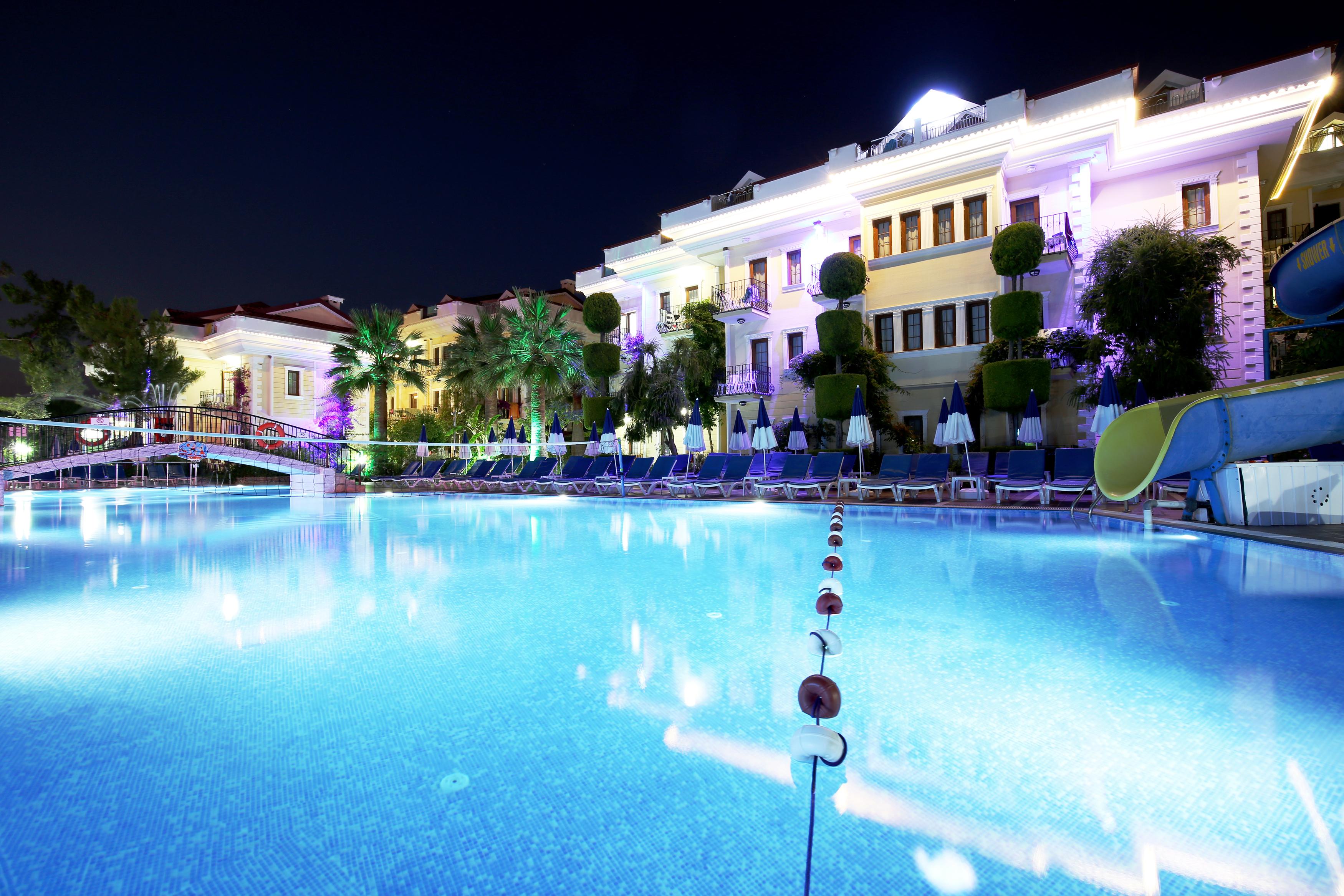 Yel Holiday Resort โอลลุนเดนิซ ภายนอก รูปภาพ