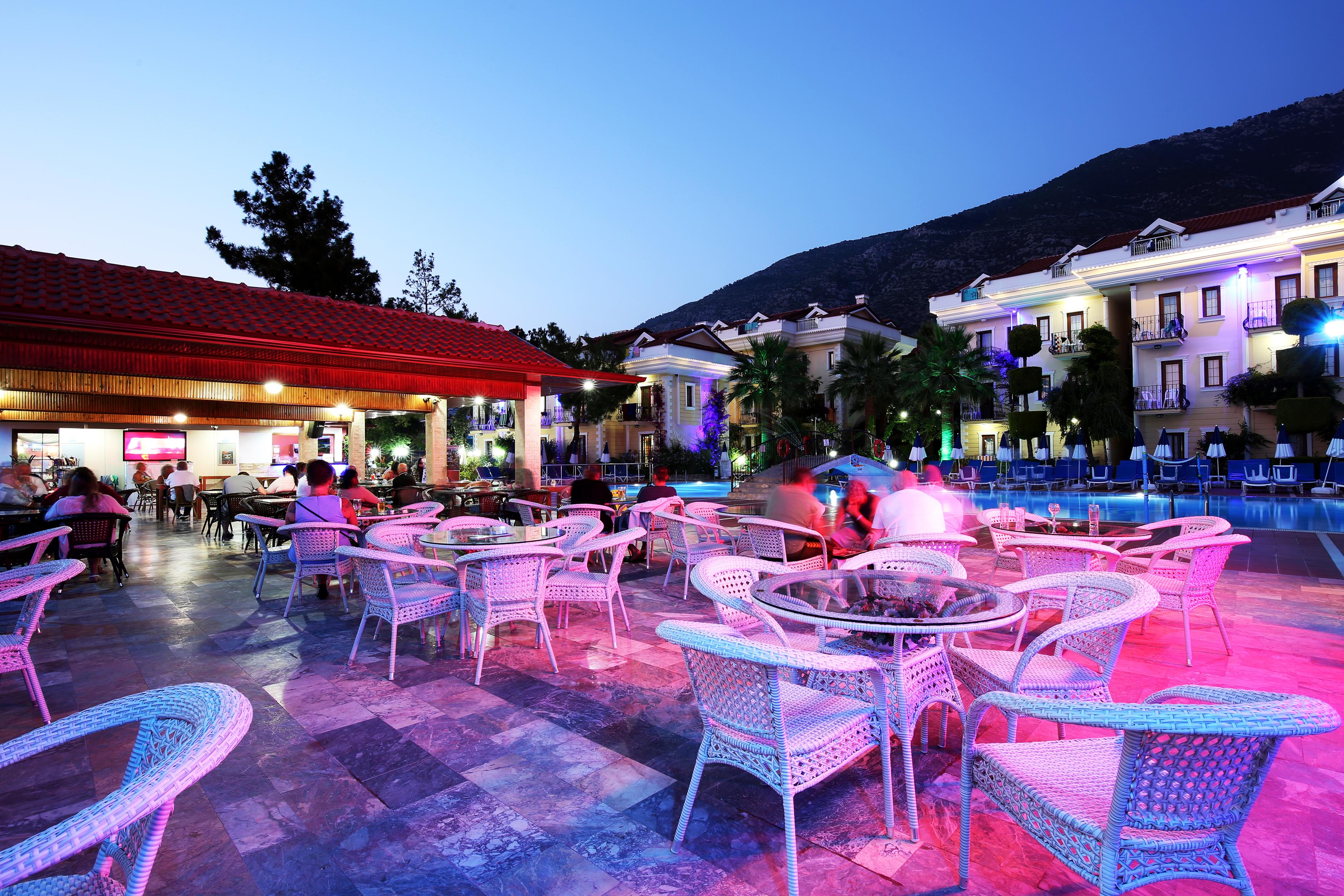 Yel Holiday Resort โอลลุนเดนิซ ภายนอก รูปภาพ