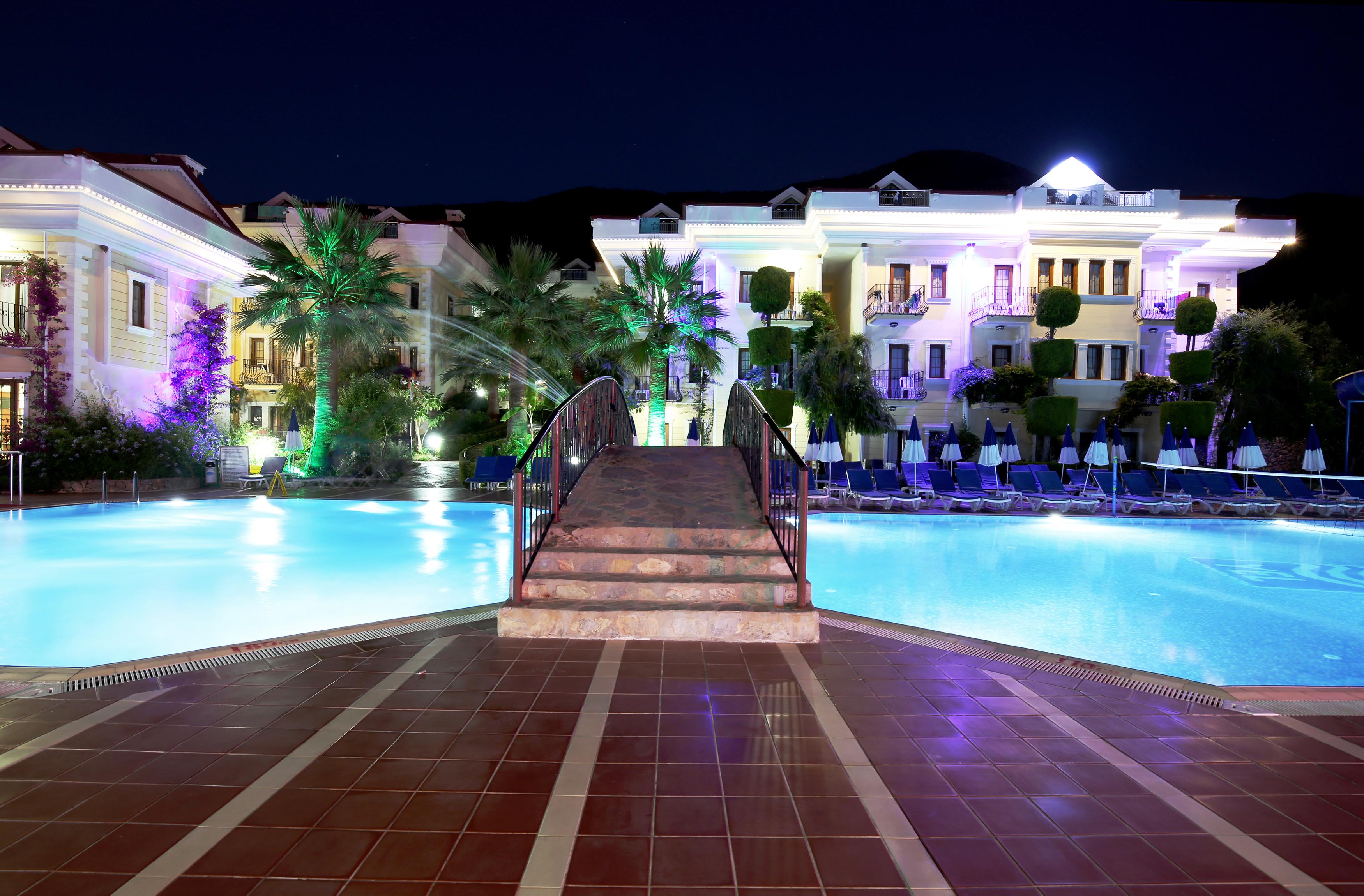 Yel Holiday Resort โอลลุนเดนิซ ภายนอก รูปภาพ