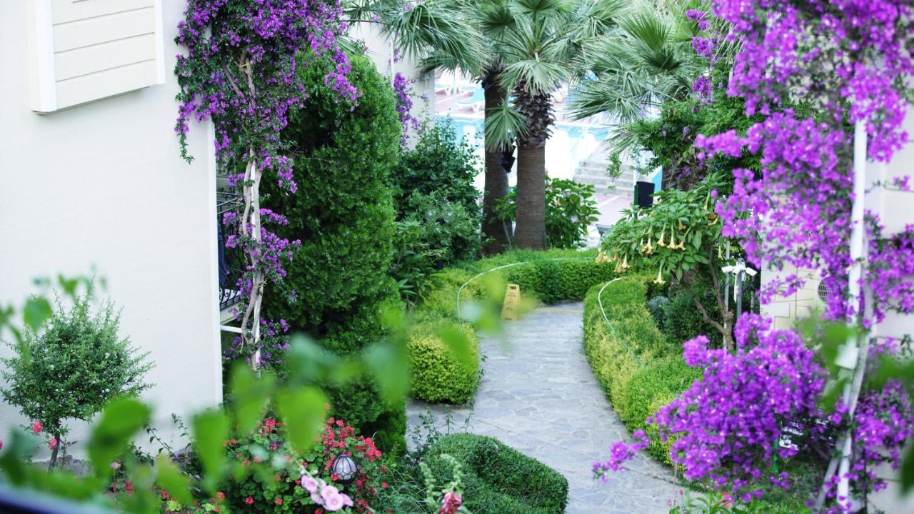 Yel Holiday Resort โอลลุนเดนิซ ภายนอก รูปภาพ